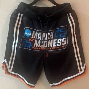 NWT NCAA OFFICIAL WOMENS MARCH MADNESS SHORTS W POCKETS